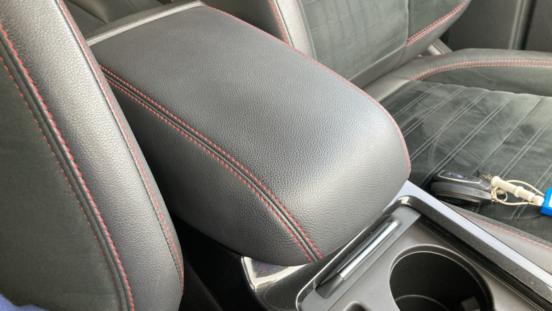 Ford Kuga 2.0 TDCi ST-Line 5dr 2WD Diesel Estate